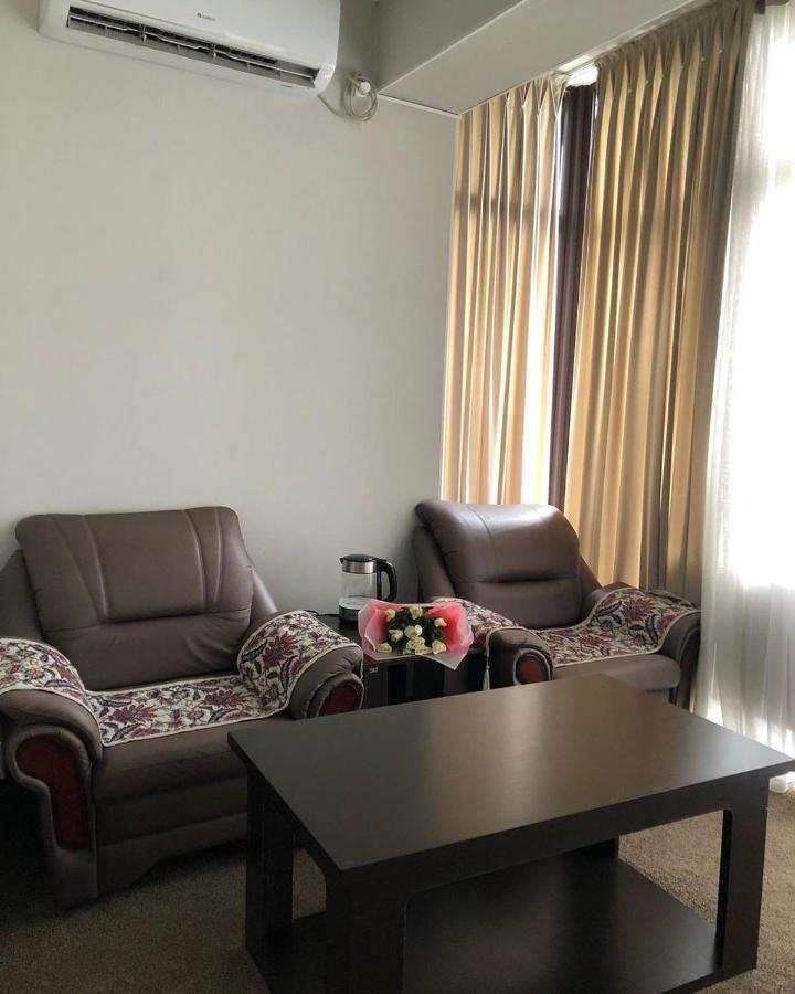 Ocean Hotel Osh Ngoại thất bức ảnh